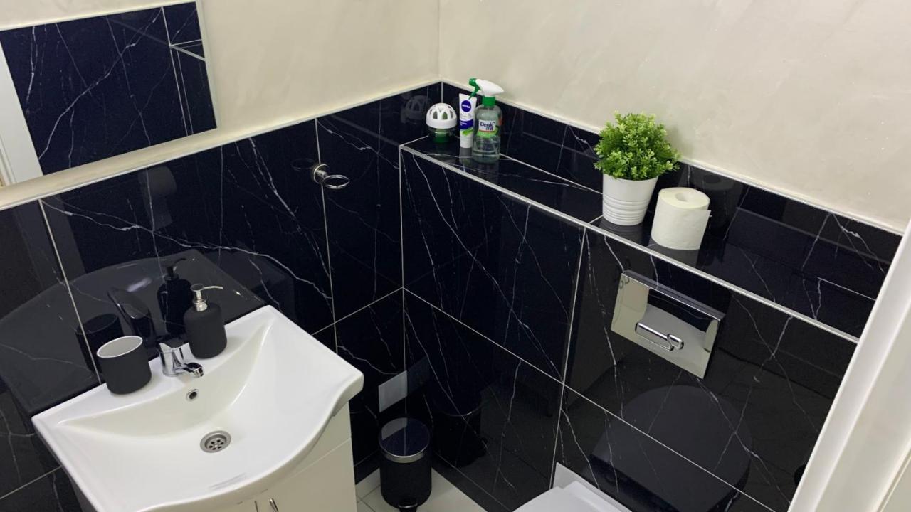 Seti Gorgeous Apartments With Jacuzzi Белград Екстериор снимка