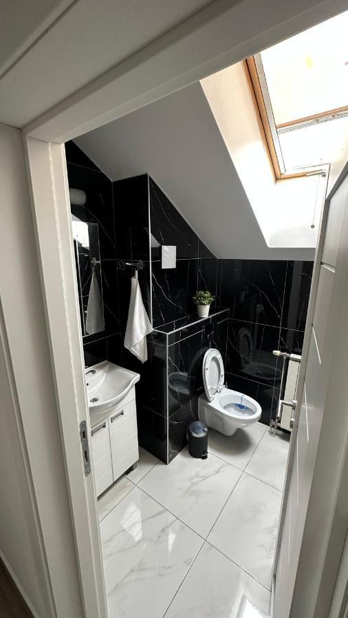 Seti Gorgeous Apartments With Jacuzzi Белград Екстериор снимка