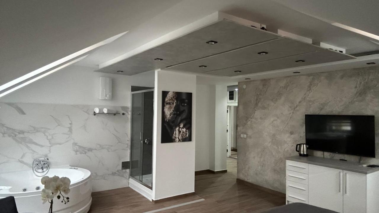 Seti Gorgeous Apartments With Jacuzzi Белград Екстериор снимка