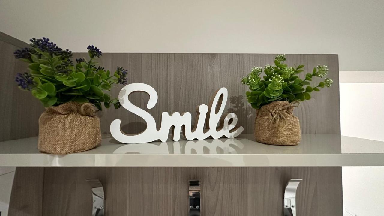 Seti Gorgeous Apartments With Jacuzzi Белград Екстериор снимка